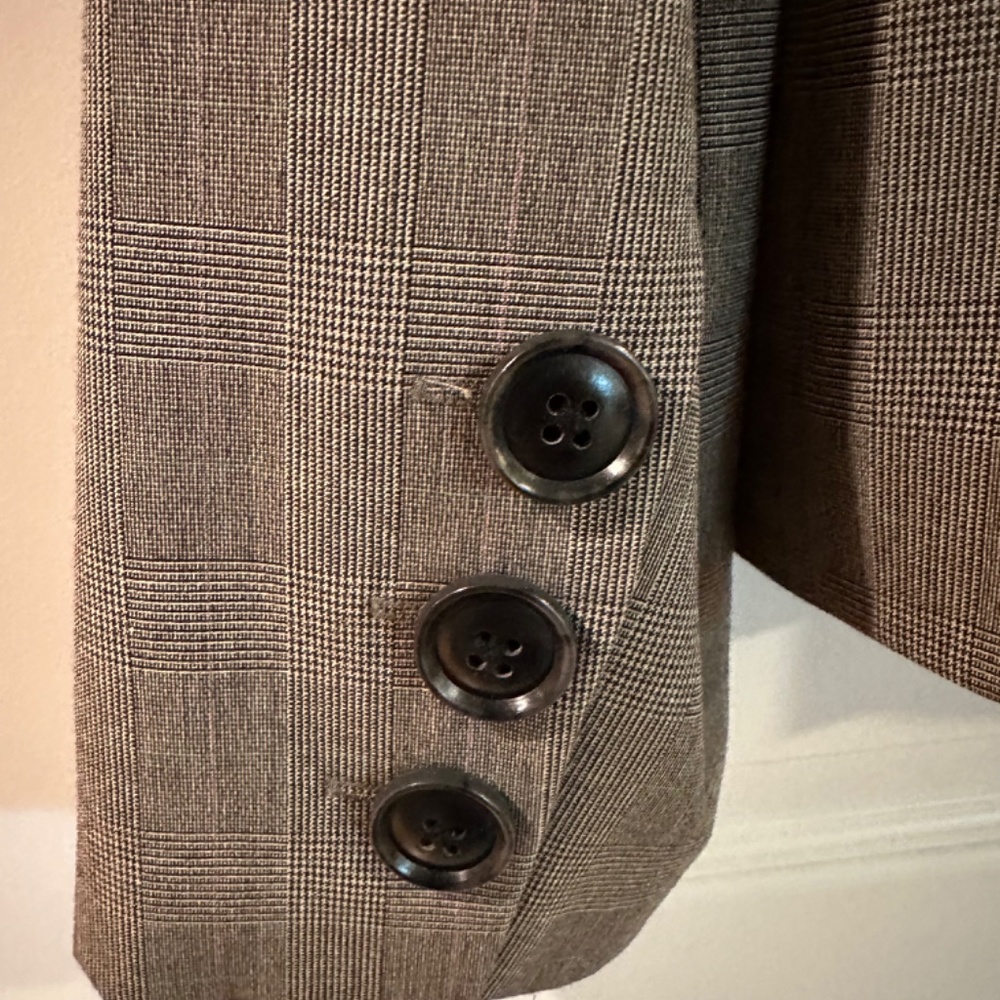 Jacket - Picture 4 of 7
